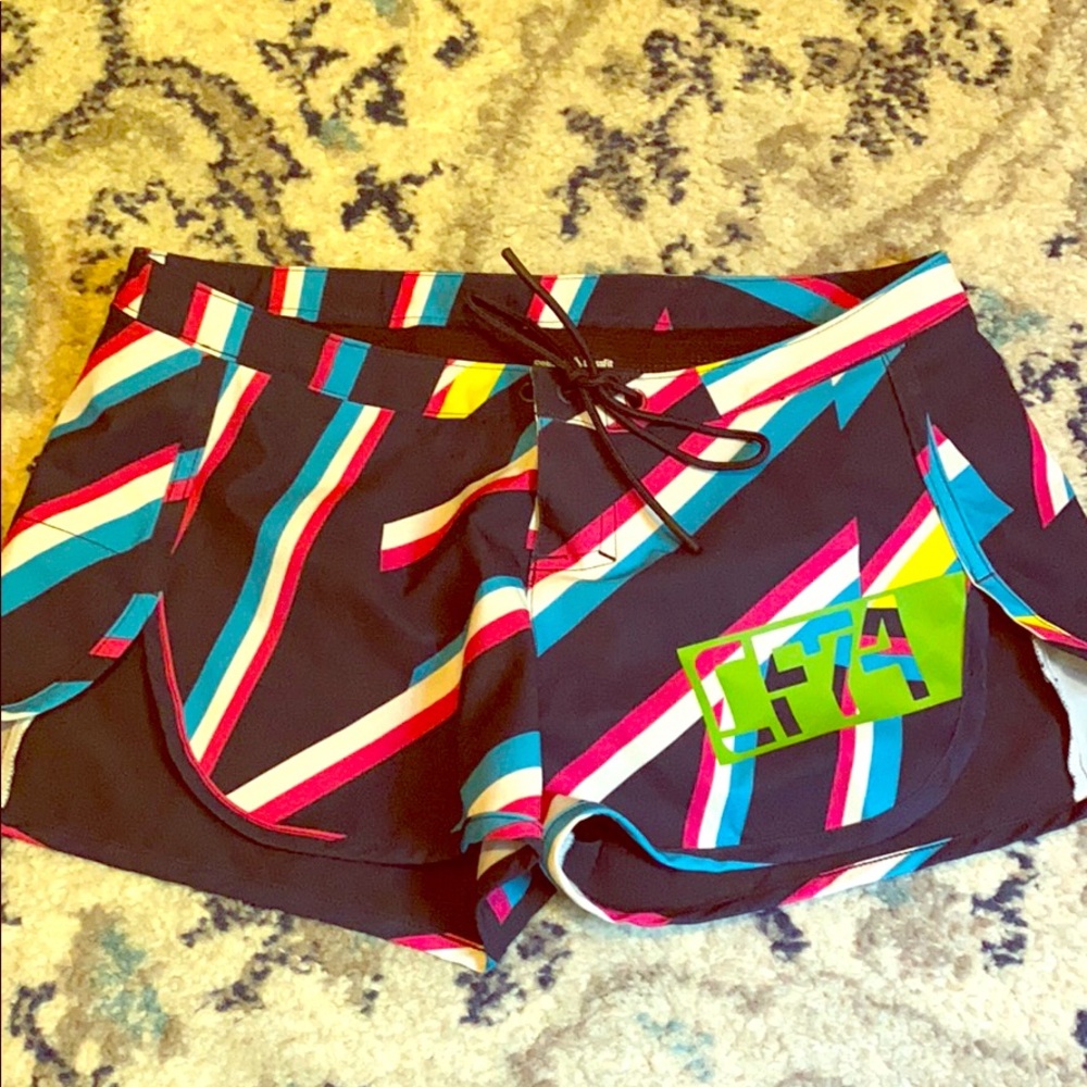 Reebok Shorts 🔥NWOT🔥